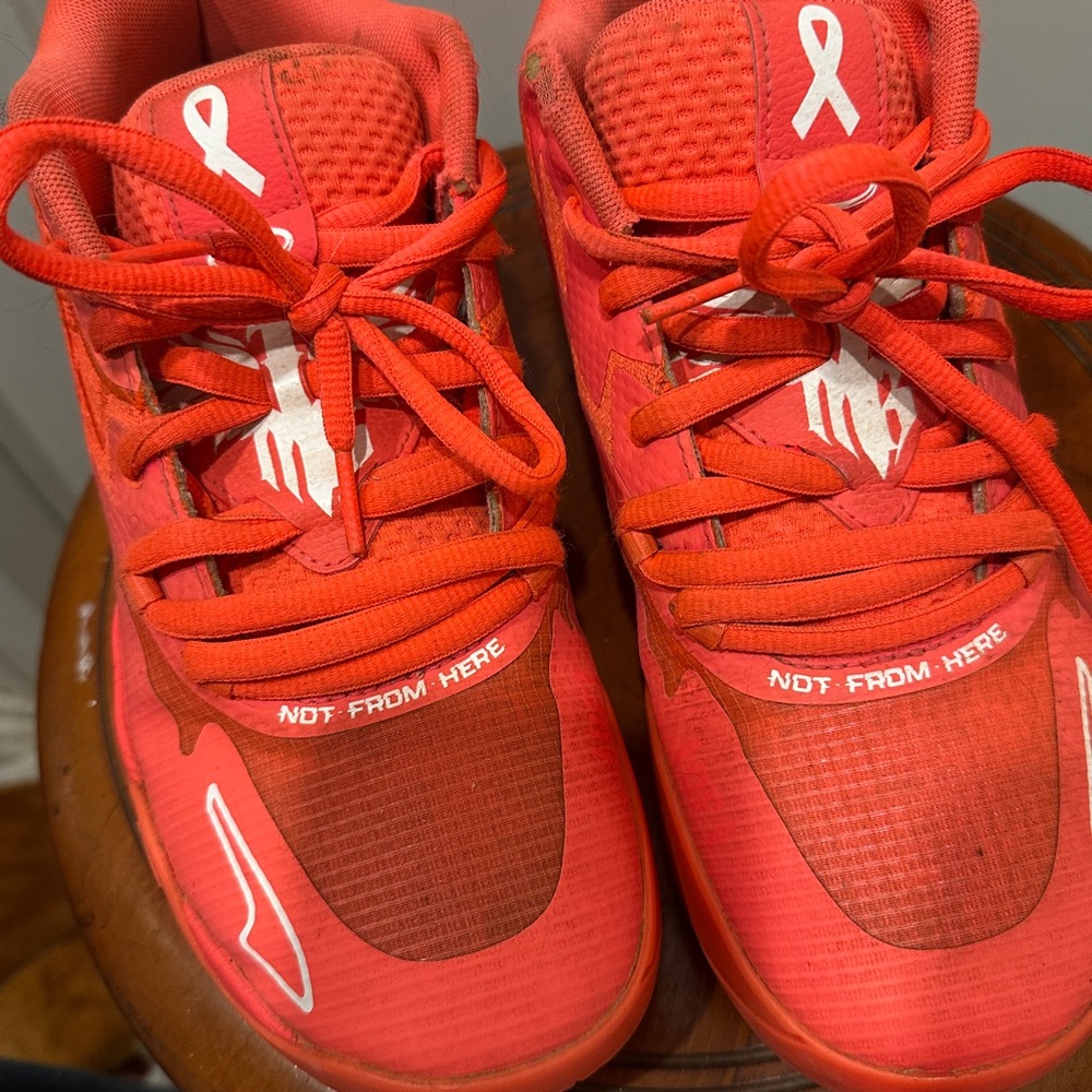 Puma LaMelo Ball Basketball Shoes | Red/Coral | Men’s 7 / Women’s 8.5